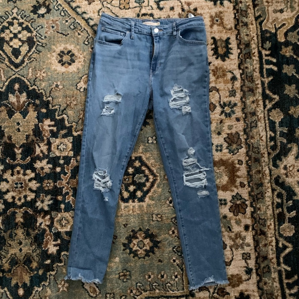 High Waisted Levi Jeans